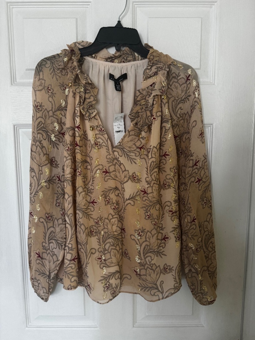 WHBM New Flowy Blouse Peach Floral Print Gold Foil Detail Ruffle Neck NWT S